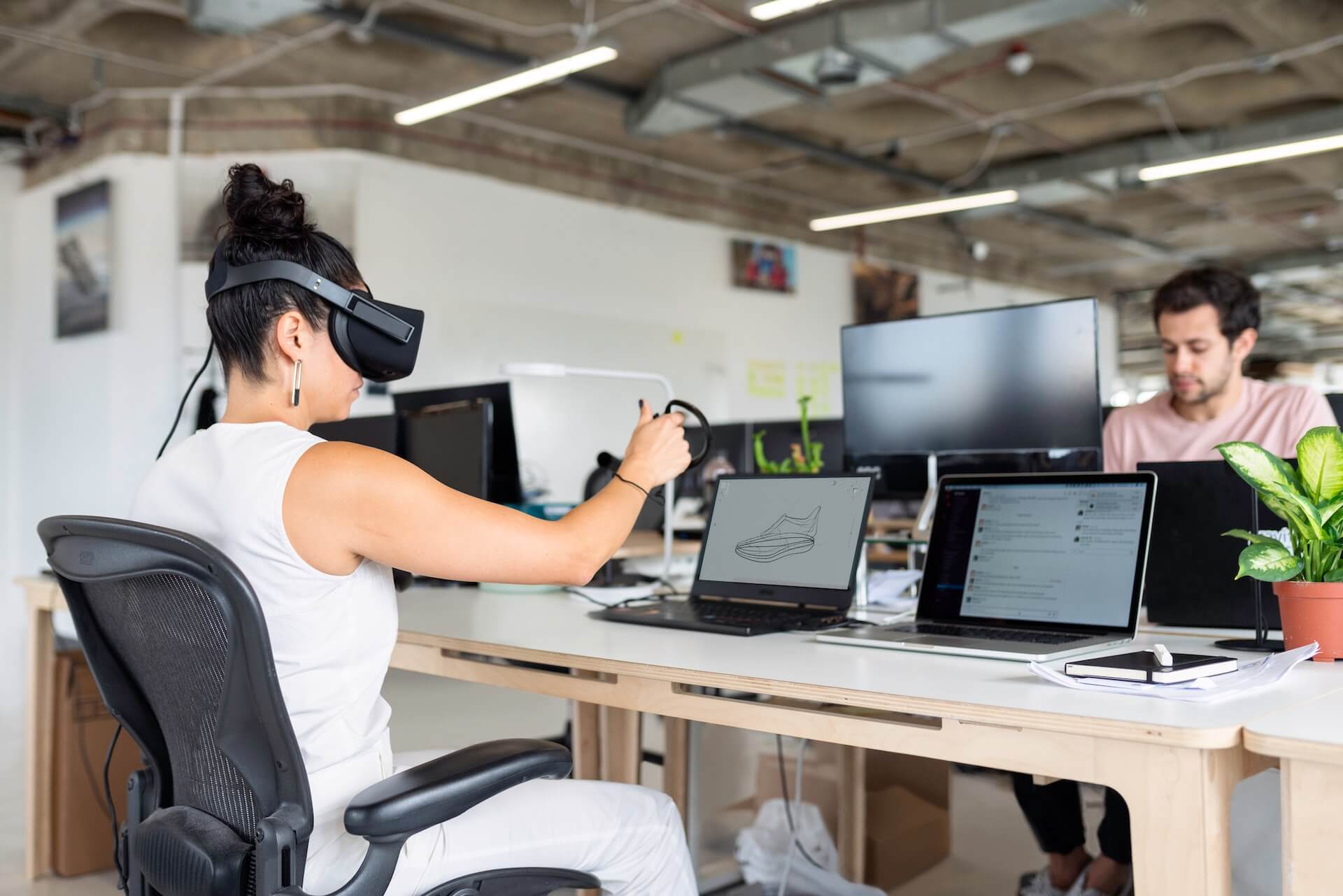 virtual-reality-sales-training